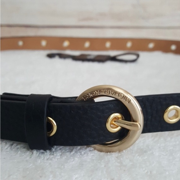 Authentic Michael Kors black leather belt. Size Large - Picture 2 of 3